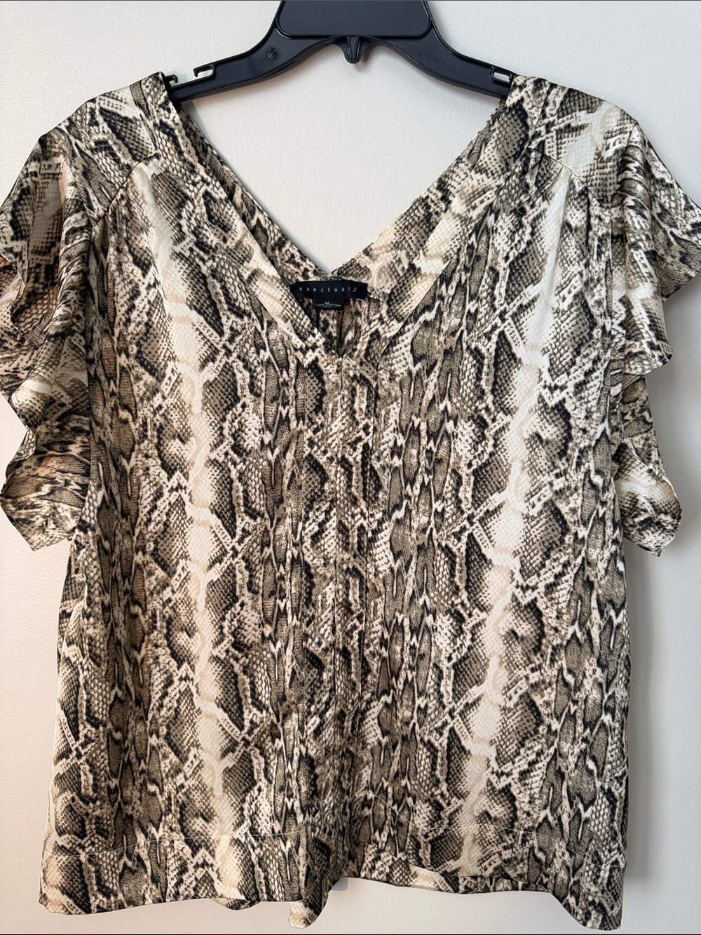 Sanctuary Neutral Snake-Print V-Neck Blouse